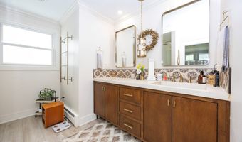 859 Country Club Ln, Ashland, OH 44805