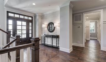 5700 TANGLEWOOD Dr, Bethesda, MD 20817