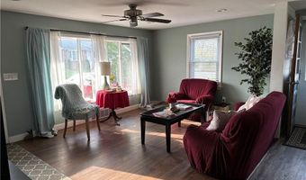 26 Raymond St, Coventry, RI 02816