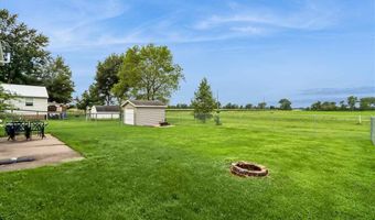 709 12th Ave, Amana, IA 52203