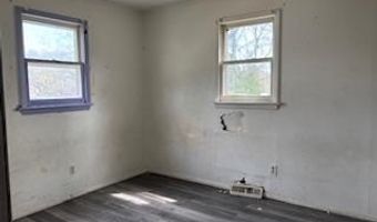 1015 Marie Ave, Alton, IL 62002