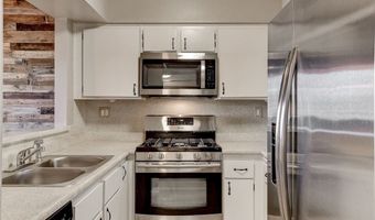 1544 Hialeah Dr D, Las Vegas, NV 89119