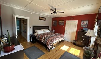 154 Cook St, Auburn, ME 04210