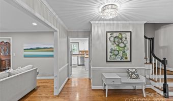 2418 Ainsdale Rd, Charlotte, NC 28226