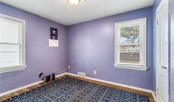 619 Fairfax St, Altoona, WI 54720