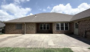 16874 Raspberry Ln, Athens, AL 35613