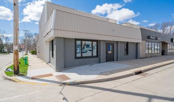 1101 W WISCONSIN Ave, Appleton, WI 54914