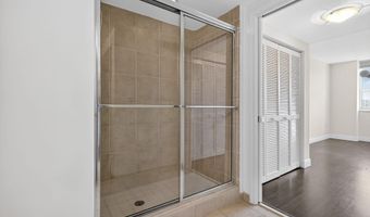 19501 W Country Club Dr 605, Aventura, FL 33180