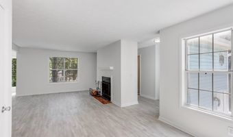 1008 Glenleaf Dr, Peachtree Corners, GA 30092