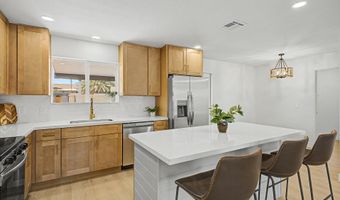 602 E OSAGE Ave, Apache Junction, AZ 85119