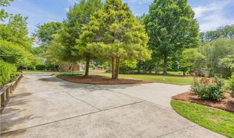 729 Fesmire St, Asheboro, NC 27205