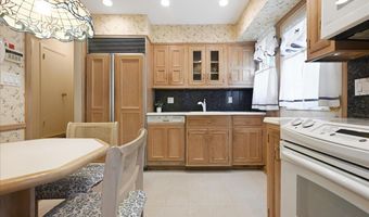 144 Hughes Pl, Albertson, NY 11507