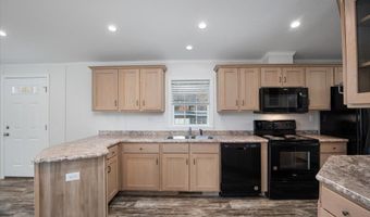 843 High St 14B, Candia, NH 03034