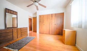 2433 S SHAG BARK Trl, Arlington Heights, IL 60005