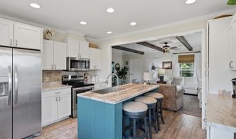 953 Briarwood Dr, Arab, AL 35016