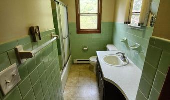 2445 BEAR WALLOW HOLLOW Rd, Augusta, WV 26704