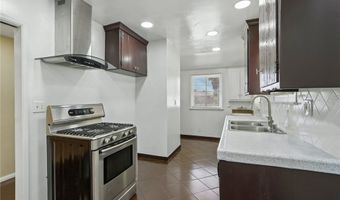 13155 Gault, Los Angeles, CA 91605