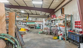 411 LORRY St, Amherst, WI 54406