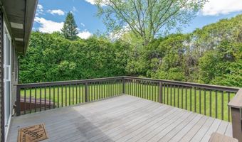 629 River Rd, Agawam, MA 01001