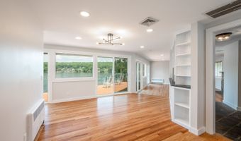 100 N Lake Shore Dr, Brookfield, CT 06804