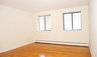 1039 Commonwealth 26, Boston, MA 02215