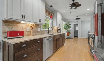 500 Pinewood Dr, Apex, NC 27502