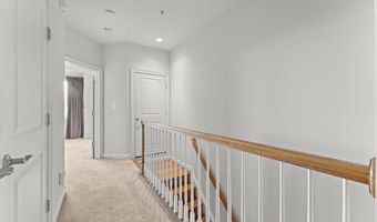 1815 POTOMAC GREENS Dr, Alexandria, VA 22314