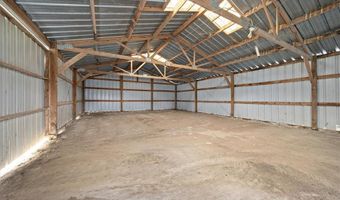 11938 Davis Rd, Alhambra, IL 62001