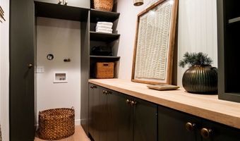 1321 Wildwood Dr, Los Angeles, CA 90041