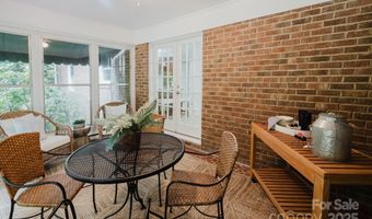 1224 Brockton Ln, Charlotte, NC 28226