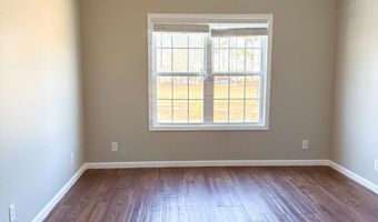 765 Max Deen Dr, Baxley, GA 31513