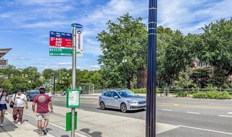 814 S ARLINGTON Dr 102, Arlington, VA 22204