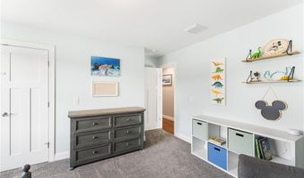110 Crystal View Dr, Burrillville, RI 02859