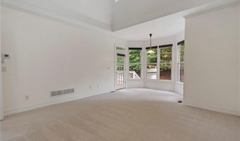 925 York Cv, Alpharetta, GA 30004
