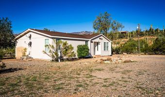 19275 E SAGUARO Dr, Black Canyon City, AZ 85324