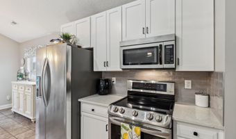10 Oxford Dr, Angier, NC 27501
