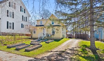 60 6th St, Bangor, ME 04401