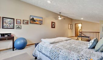 13790 W Airigin Dr, Big Lake, AK 99652