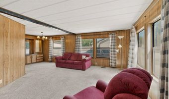 2135 Winchester Dr, Bosque Farms, NM 87068