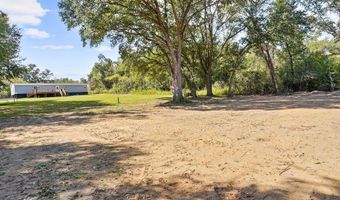 1215 Shores Rd, Alford, FL 32420