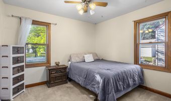 2103 N CLARK St, Appleton, WI 54911