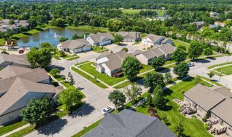 2821 Buckingham Ct, Ames, IA 50010
