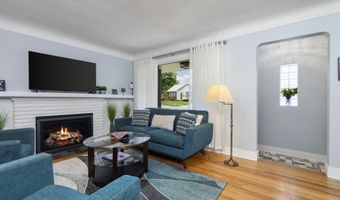 830 Redeemer Ave, Ann Arbor, MI 48103