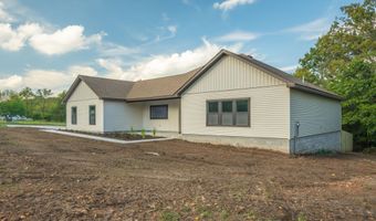 17 Builders Ln, Anderson, MO 64831
