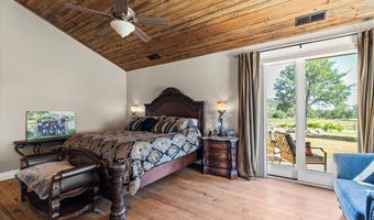 9267 7R Bar Rd, Angels Camp, CA 95222
