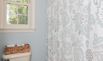 22 Sargent Rd, Brookline, NH 03033