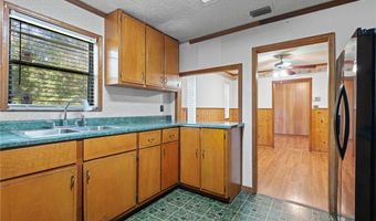 11045 Hurst Dr, Axis, AL 36505