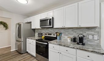 8209 NW 28th St, Bethany, OK 73008