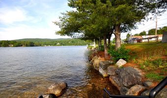 17 Village W Dr 11, Bristol, NH 03222