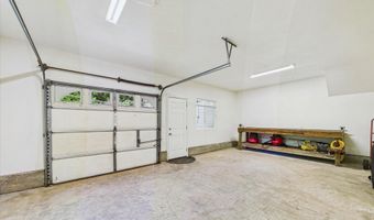 186 Lindholm Ln, Arcata, CA 95521